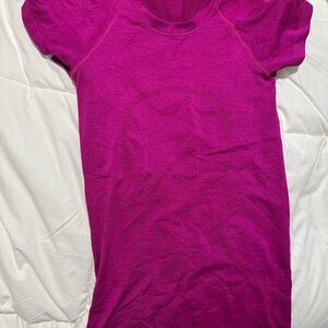 Lululemon Fuchsia Swiftly Tech